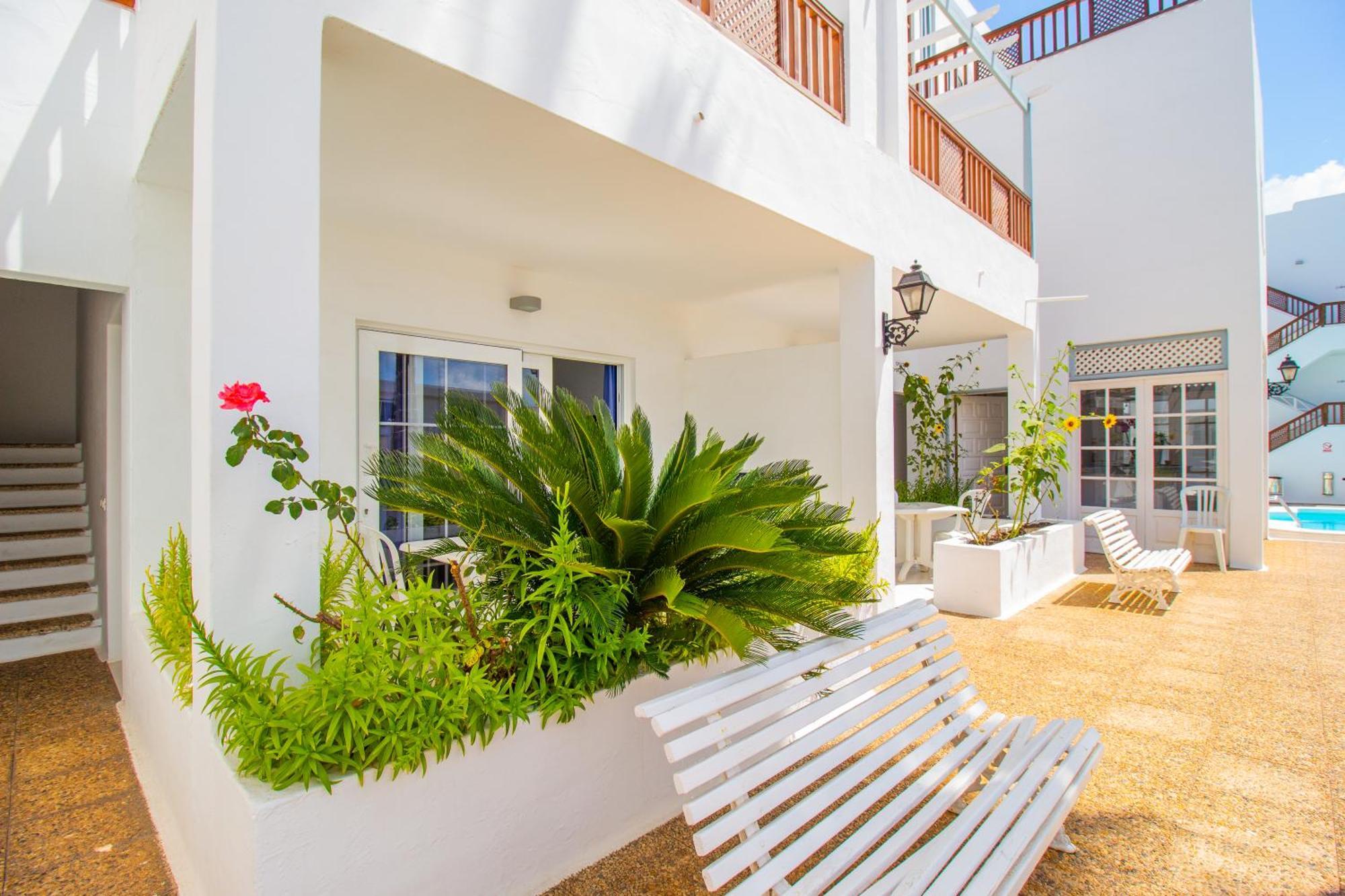 Vista Mar Apartamentos (Adults Only) Пуерто-дель-Кармен Екстер'єр фото